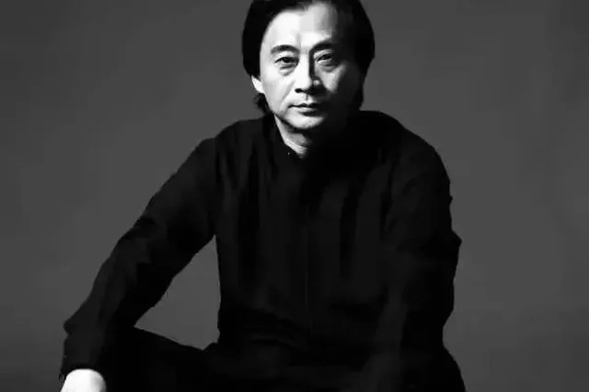 Yao Mingjing: Zen Atmosphere in Chinese Ink Landscapes
