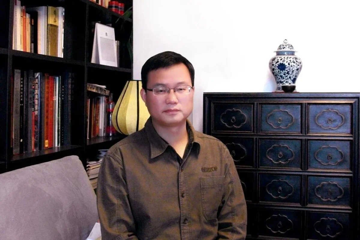 Weng Fangyou: Roots in Tradition, a Modern Brush