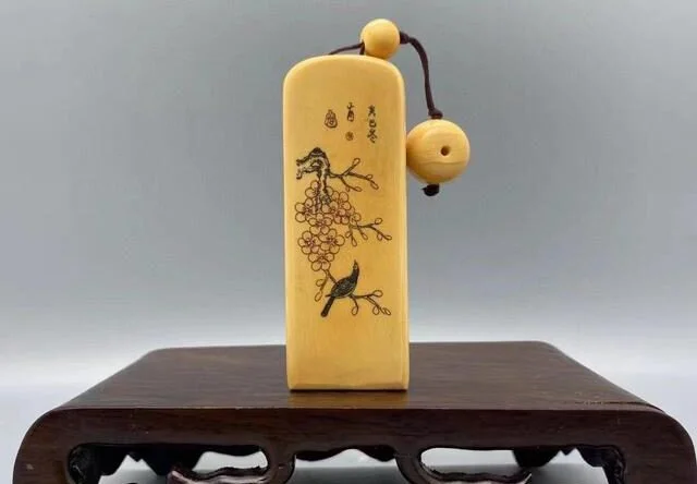 Giving a Chinese Seal: Etiquette, Meaning, and Symbolism