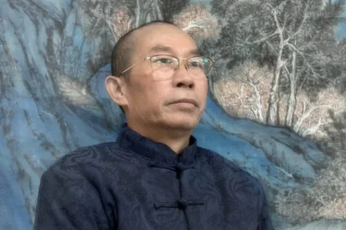 Huang Guomin: Building Atmosphere in Blue-Green Landscapes