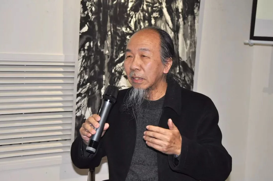 Shi Kai (石开)