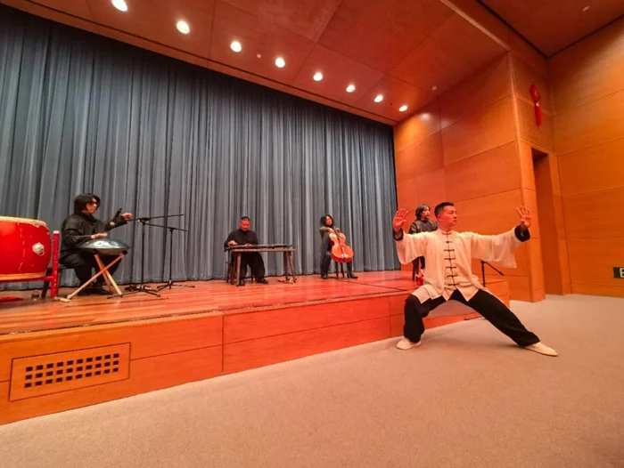 Tea and Harmony Event in Washington, Chicago Draws 700