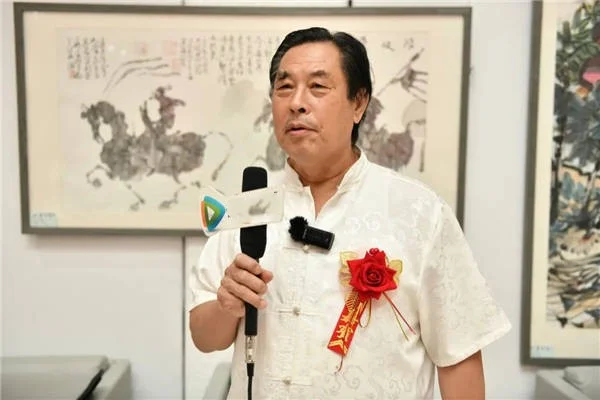 Wang Kuohai (王阔海)
