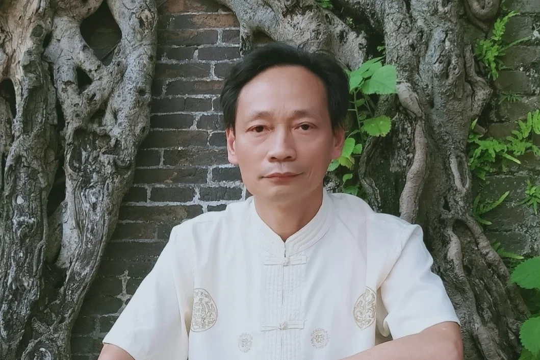 Wu Qianqi (吴前琪)
