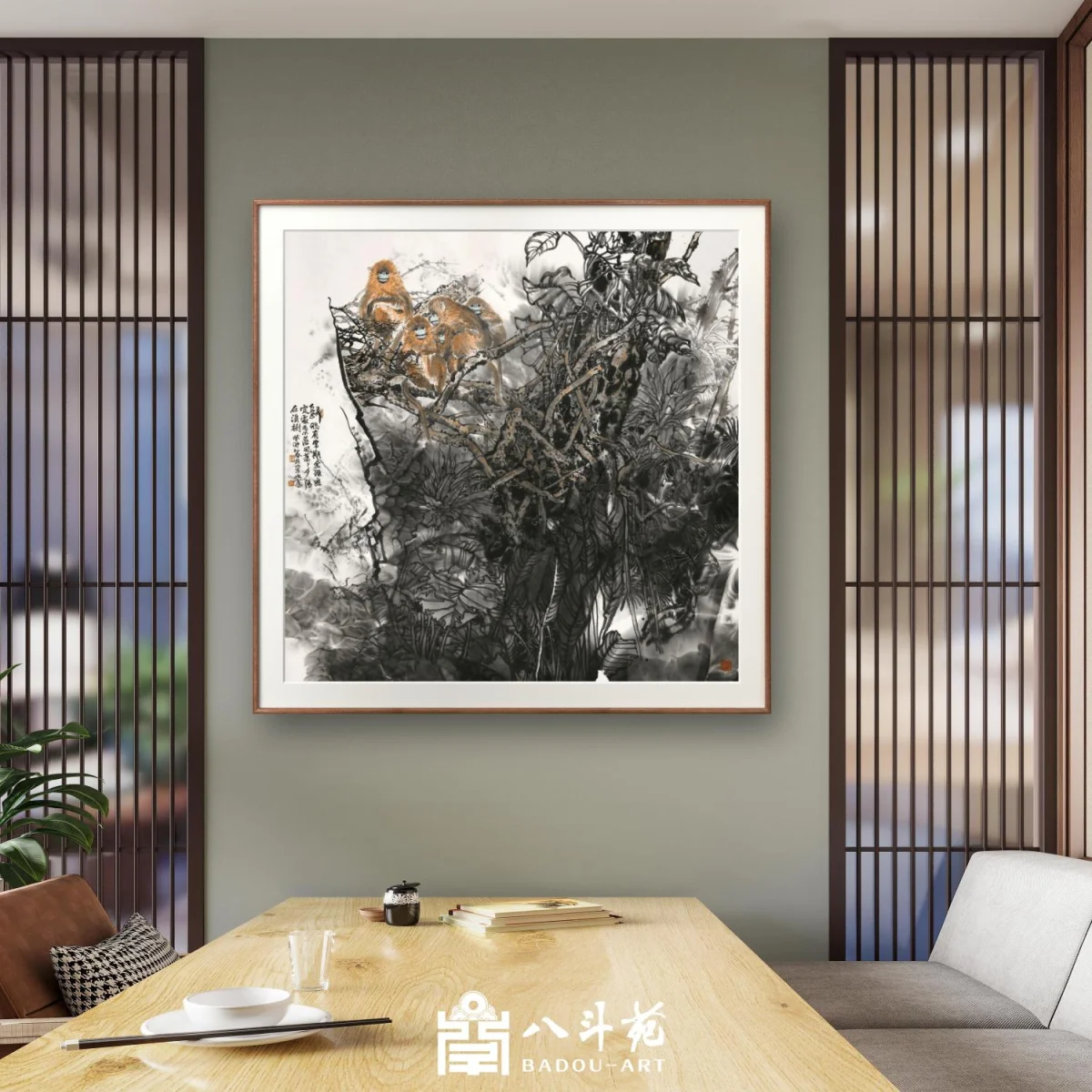 Small Chinese flower-and-bird painting for an intimate tea room or private lounge