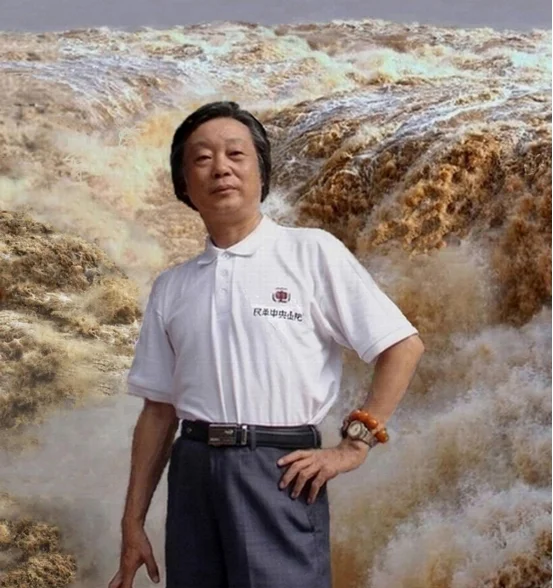 Wang Junsong's Yellow River scroll series on display