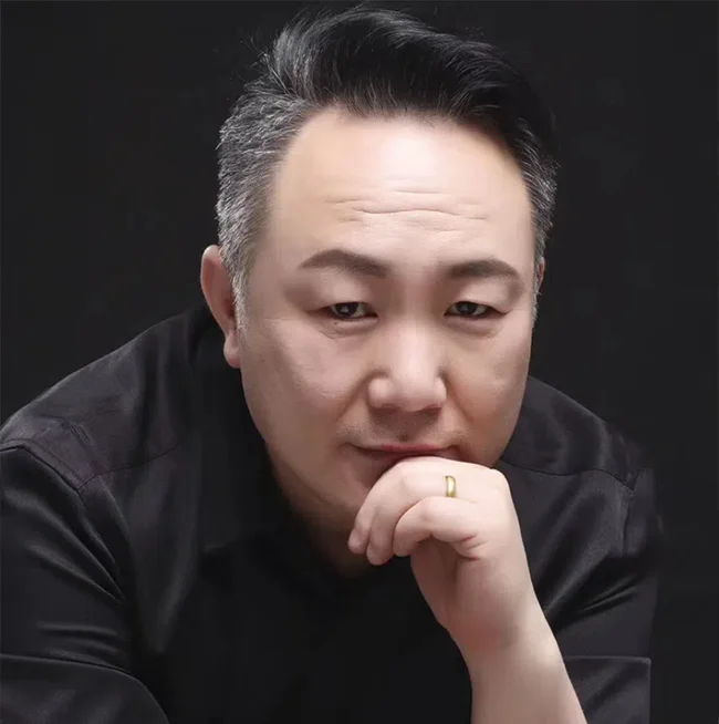 Artist Zhang Hui